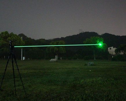 Puntatore laser verde 2000mw portatile penna laser