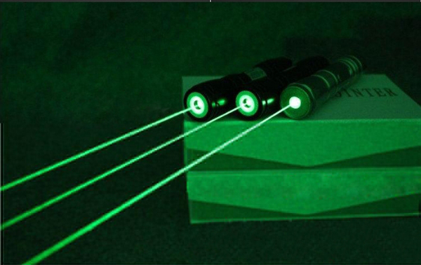 Puntatore laser 3000mw verde