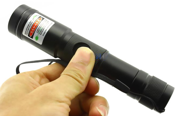 Puntatore laser verde 300mw potente