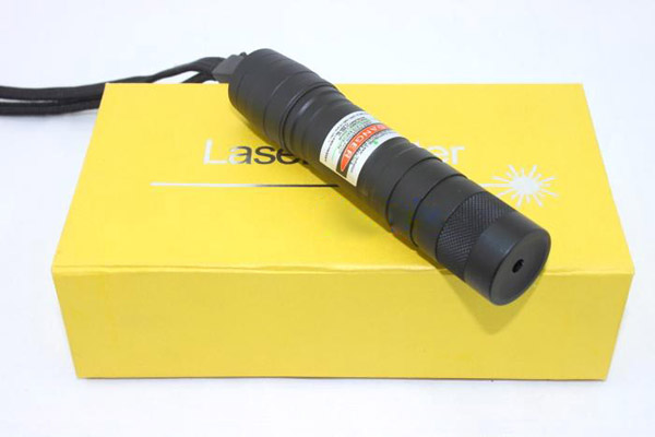 Puntatore laser 100mw